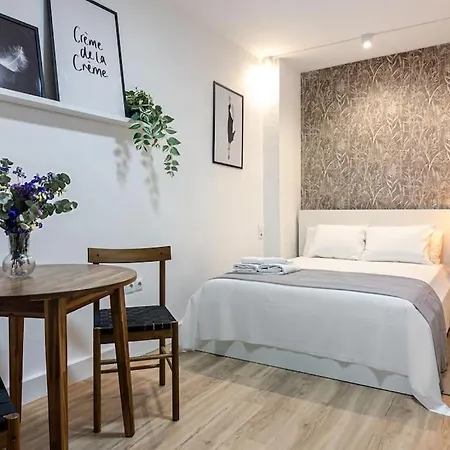 Estudio Duende, Centro Apartment